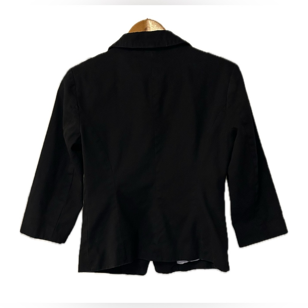 Express Blazer. Black. Size 2 - Picture 7 of 9